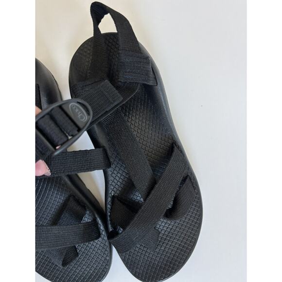 Chaco J105430 Women's sz 8 M Z/2 Classic Black Sandals Slingback Hiking Toe Loop - Picture 6 of 6